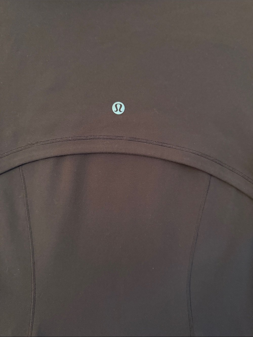 lululemon athletica Define Hooded Jacket Nulu Black Plum (Plum/Brown) Size 8 - Picture 10 of 15